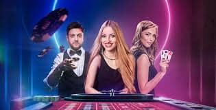 Privacy and account safety guidance beside 465bet Lucky Fortune Slots content